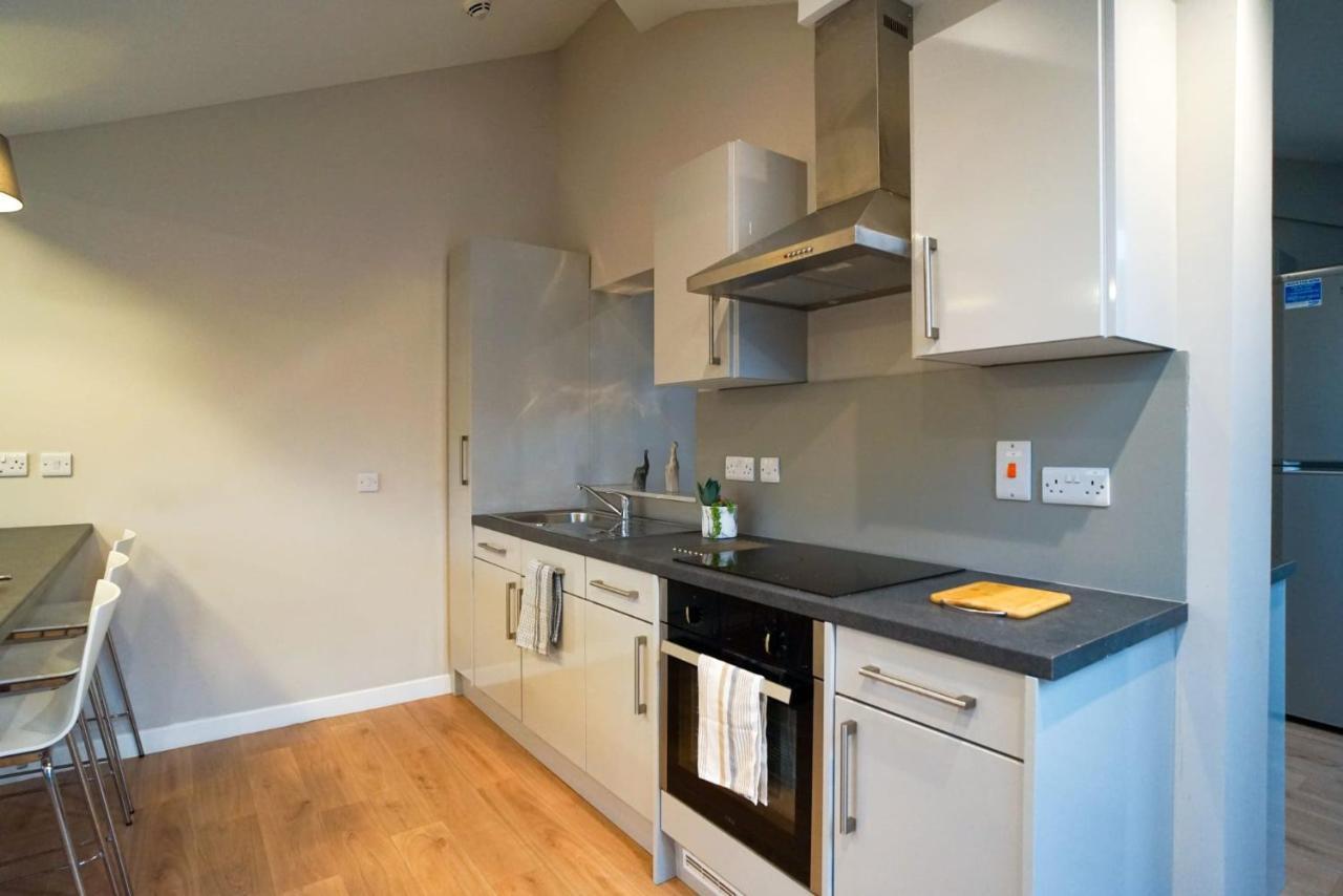 1 Bedroom Apartments, Studios And Ensuite Bedrooms With Shared Kitchen At Centro House In Stirling Exterior foto